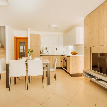 Supreme Apartment Bliss Umag Buitenkant foto